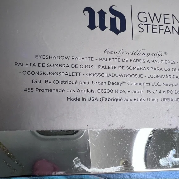 URBAN  DECAY UD X GWEN STEFANI EYESHADOW PALETTE - Picture 8 of 11